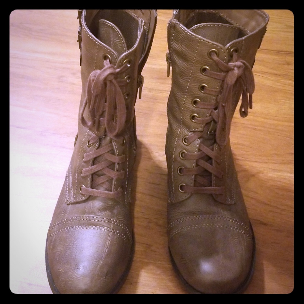 Rampage boots